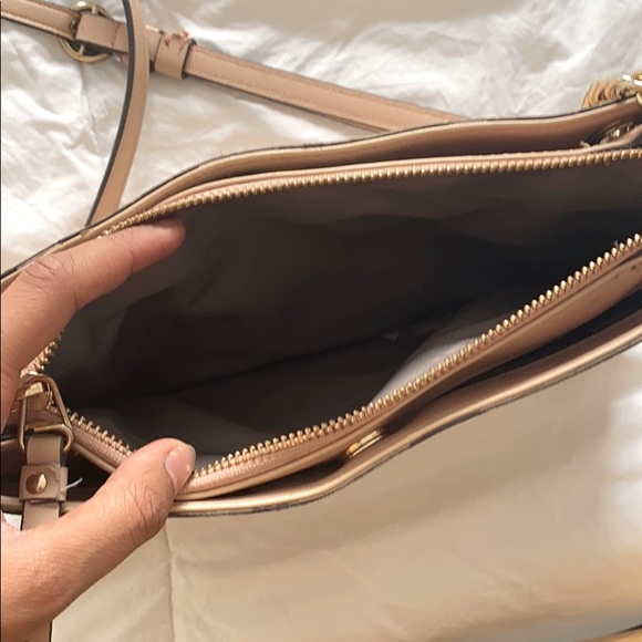 Anne Klein purse - Picture 4 of 7